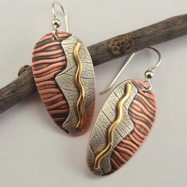 Charming Earring for Any Occasion