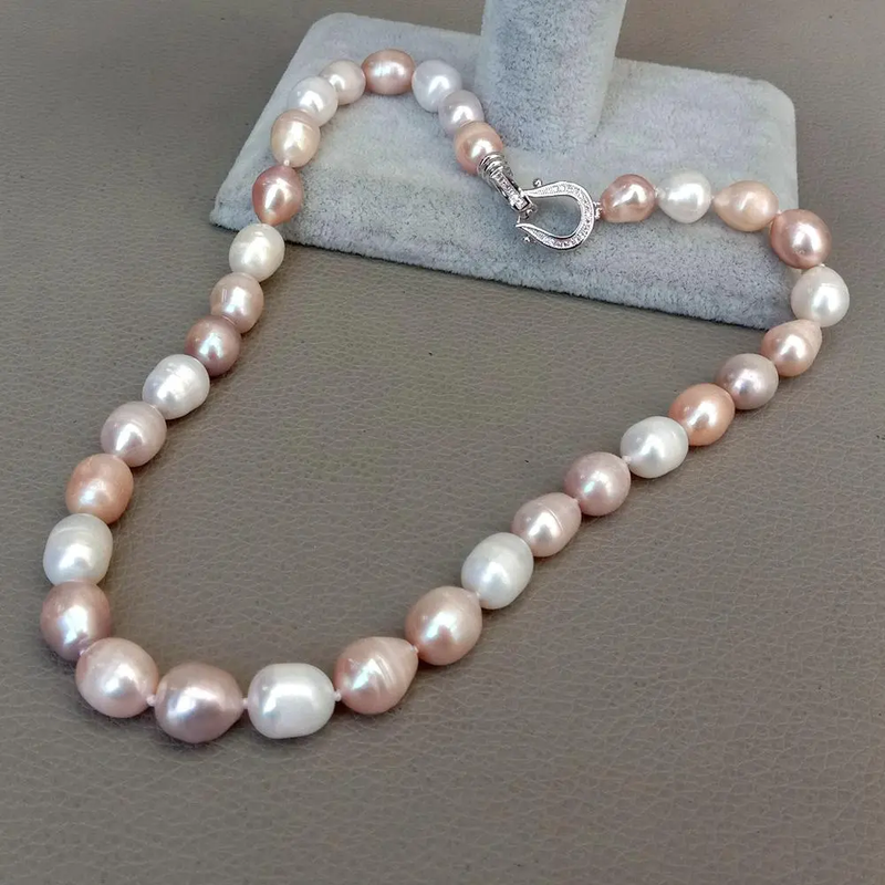 Vintage Handmade Pearl Necklace
