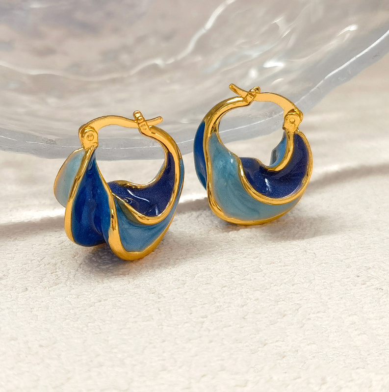 Elegant Earring for Every Occasion
