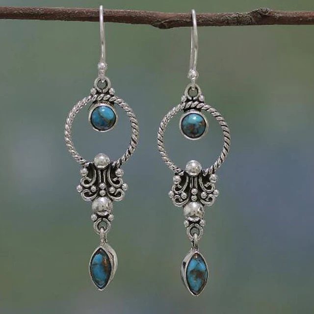 Charming Earring for Any Occasion