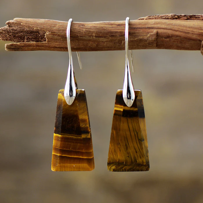 Stunning Earring for Daily Wear