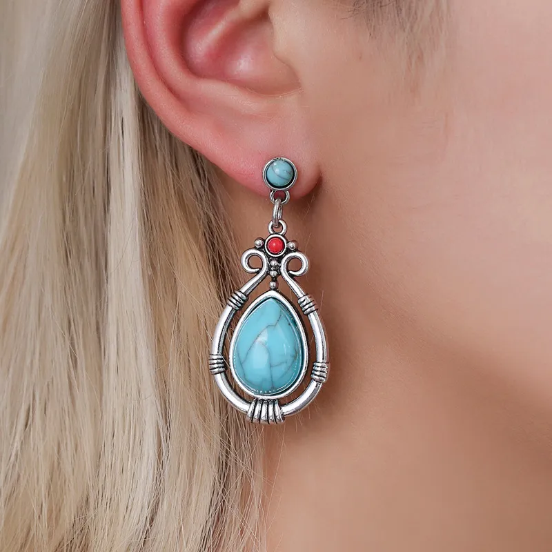 Vintage Handmade Earring
