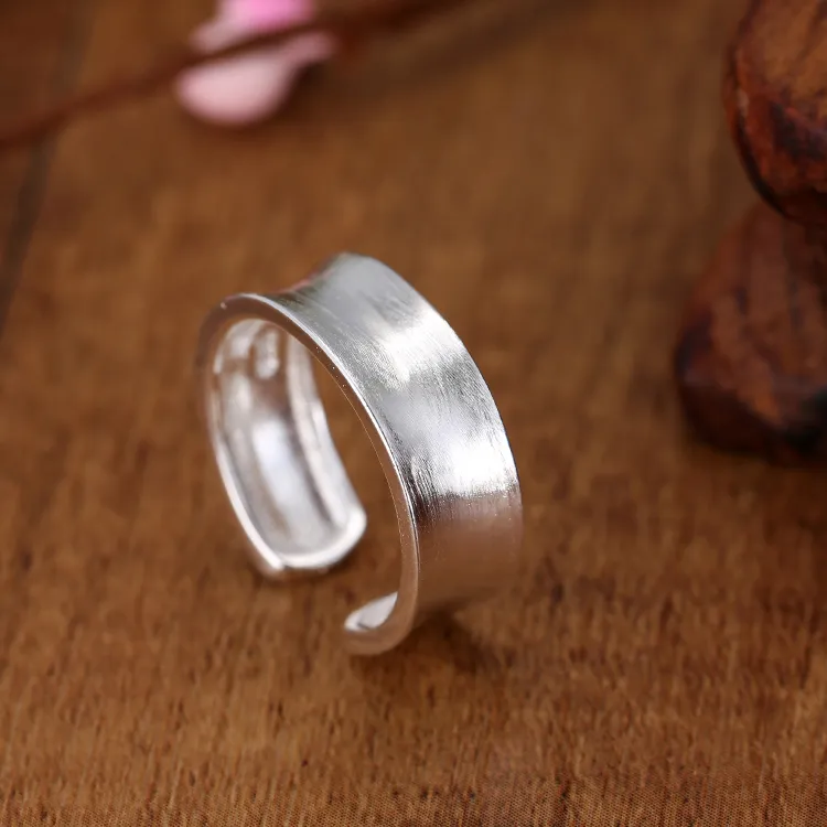Romantic Silver Ring for Special Moments
