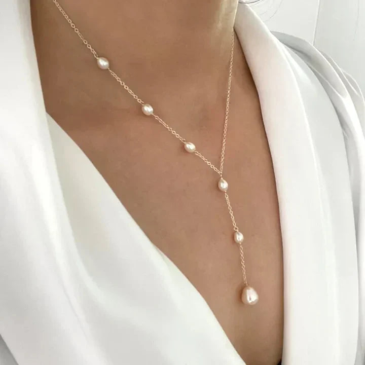 Stunning Pearl Necklace for Daily Wear