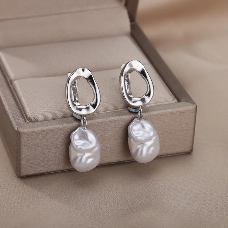Vintage Handmade Silver Earring