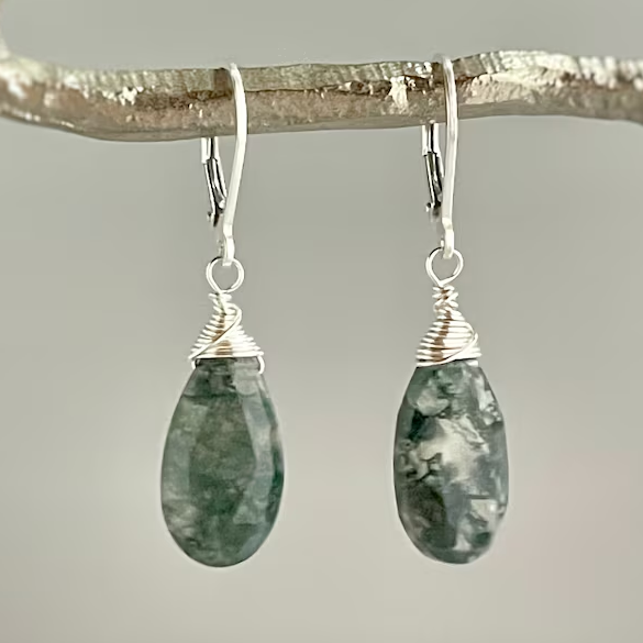 Stunning Silver Earring for Daily Wear