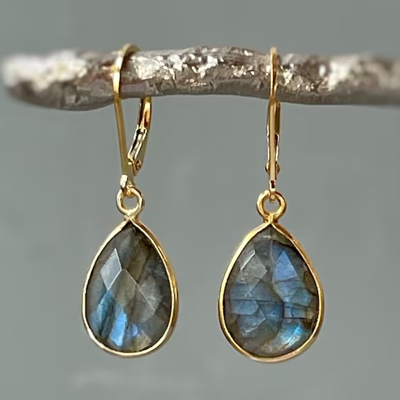 Delicate Artisan Gold Earring