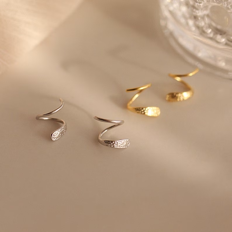 Vintage Handmade Gold Earring
