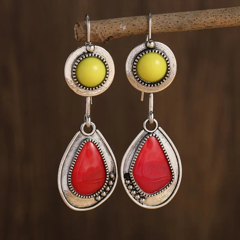 Classic Earring with Timeless Appeal