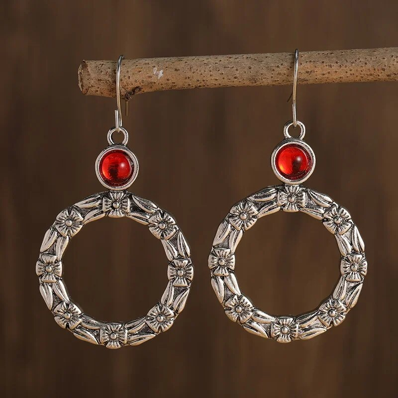 Classic Earring with Timeless Appeal