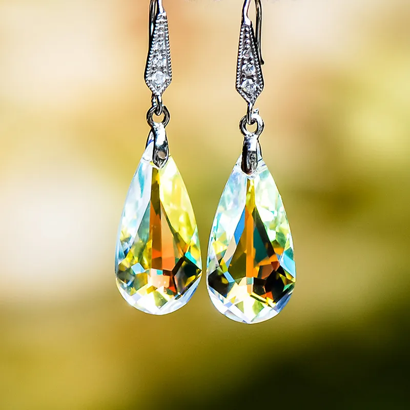 Charming Earring for Any Occasion