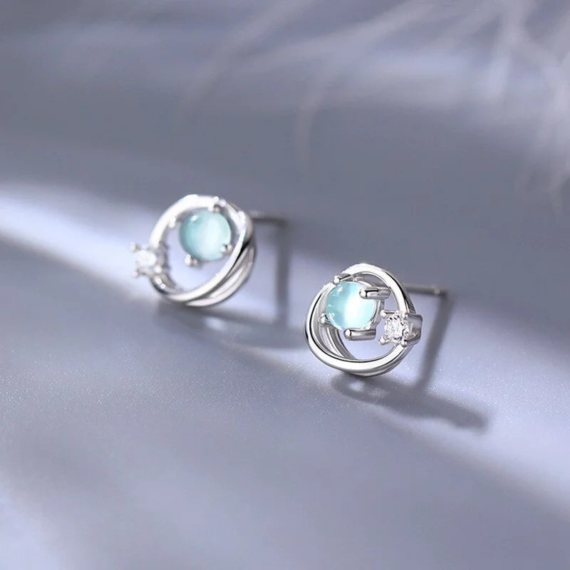 Delicate Artisan Earring
