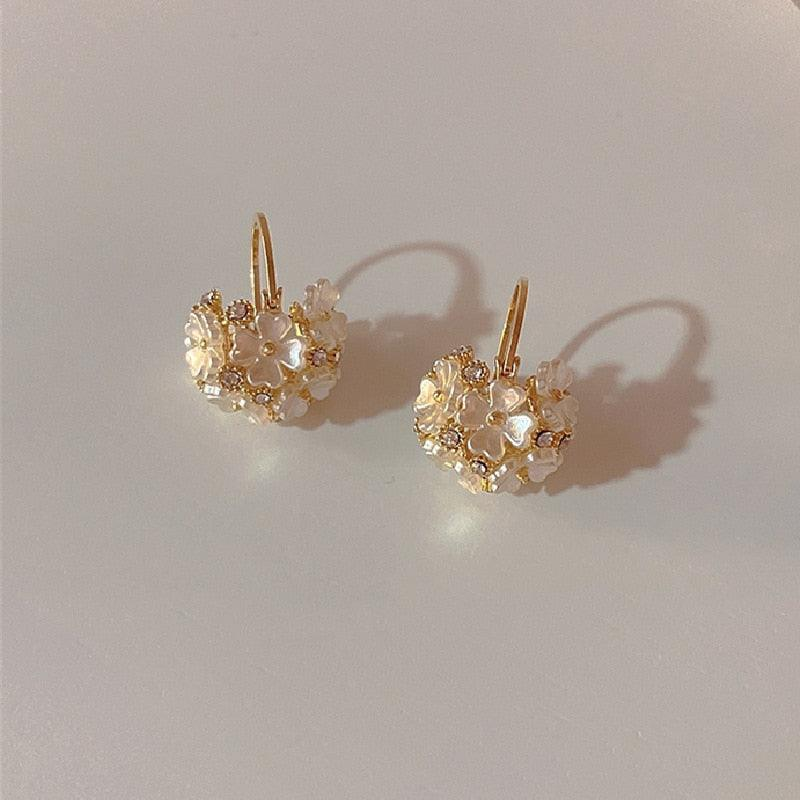 Romantic Earring for Special Moments