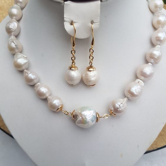 Charming Pearl Set for Any Occasion