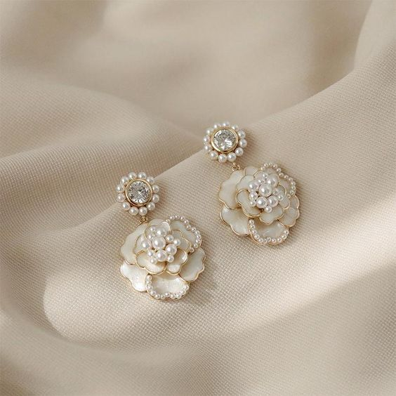 Vintage Handmade Pearl Earring