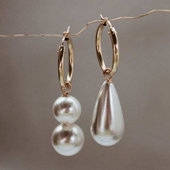 Romantic Pearl Earring for Special Moments