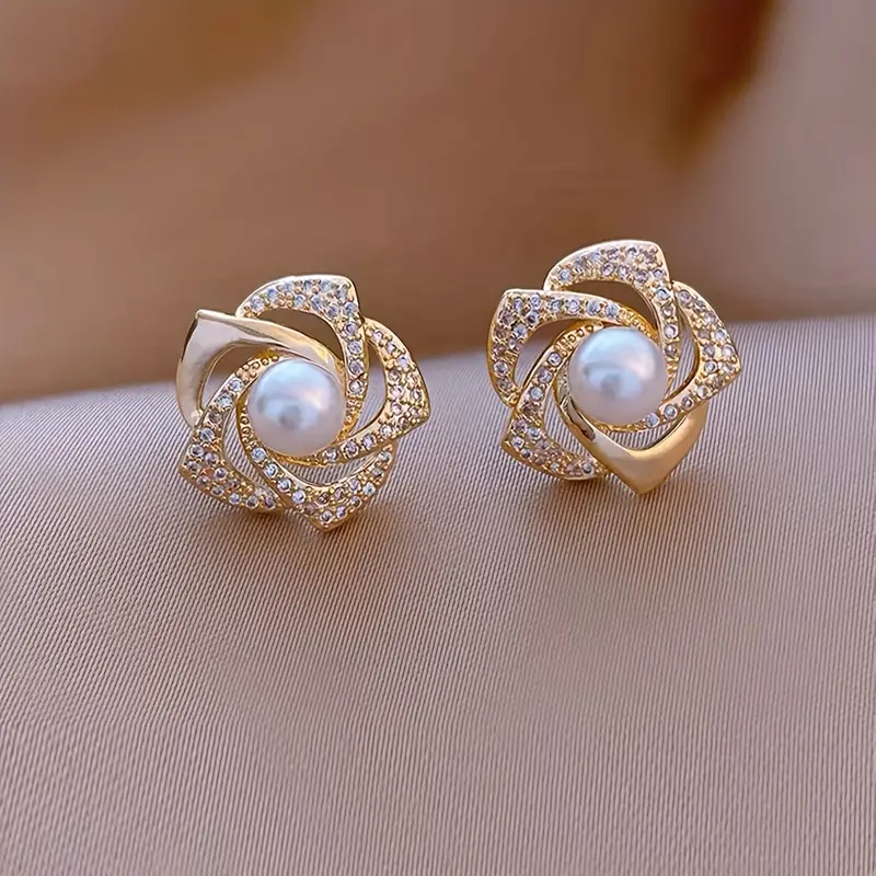 Charming Pearl Earring for Any Occasion