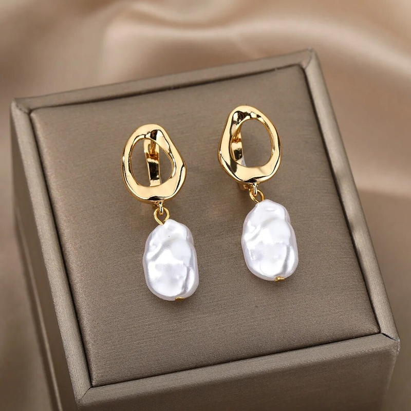 Vintage Handmade Pearl Earring