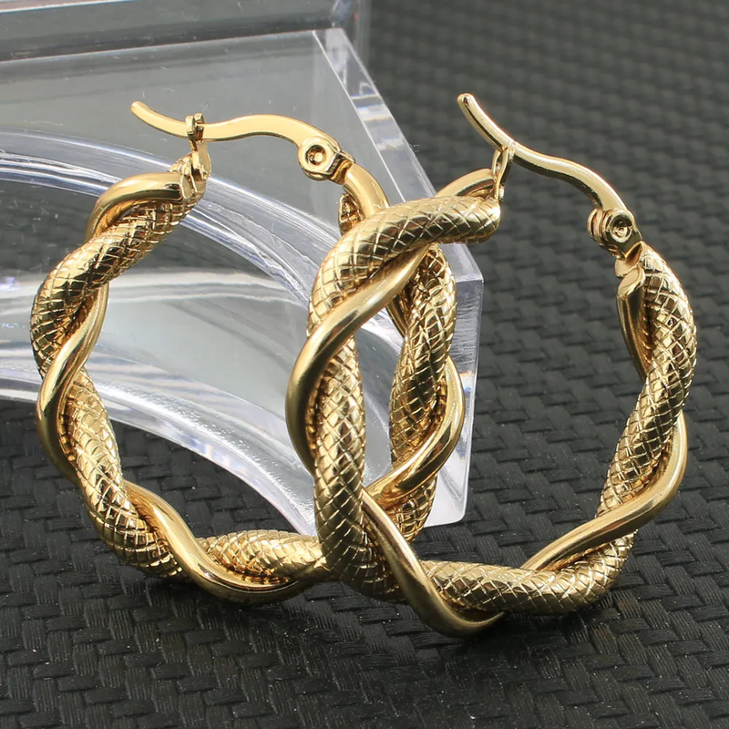 Delicate Artisan Gold Earring