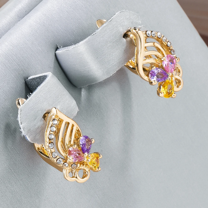Vintage Handmade Gold Earring