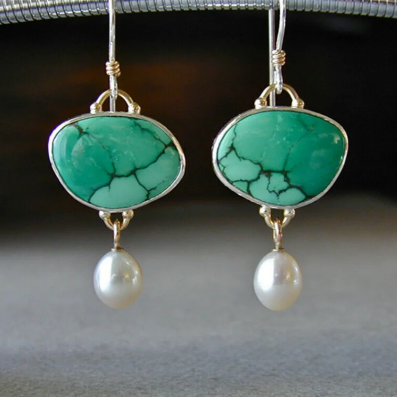 Stunning Pearl Earring for Daily Wear