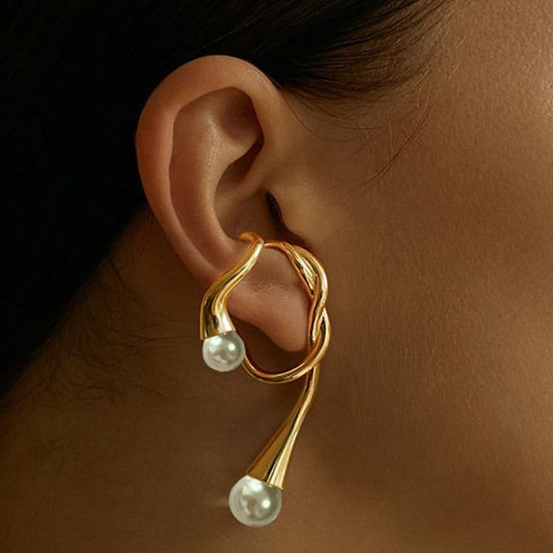 Elegant Pearl Earring for Every Occasion