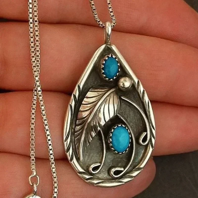 Stunning Necklace for Daily Wear