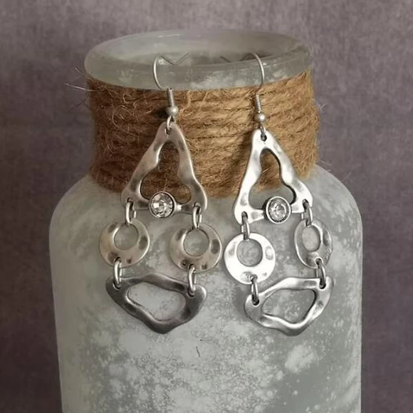 Stunning Earring for Daily Wear