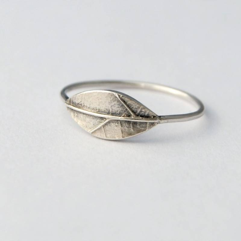 Charming Silver Ring for Any Occasion