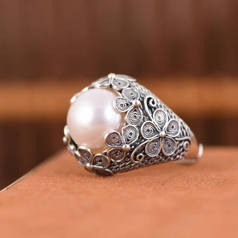 Charming Pearl Ring for Any Occasion