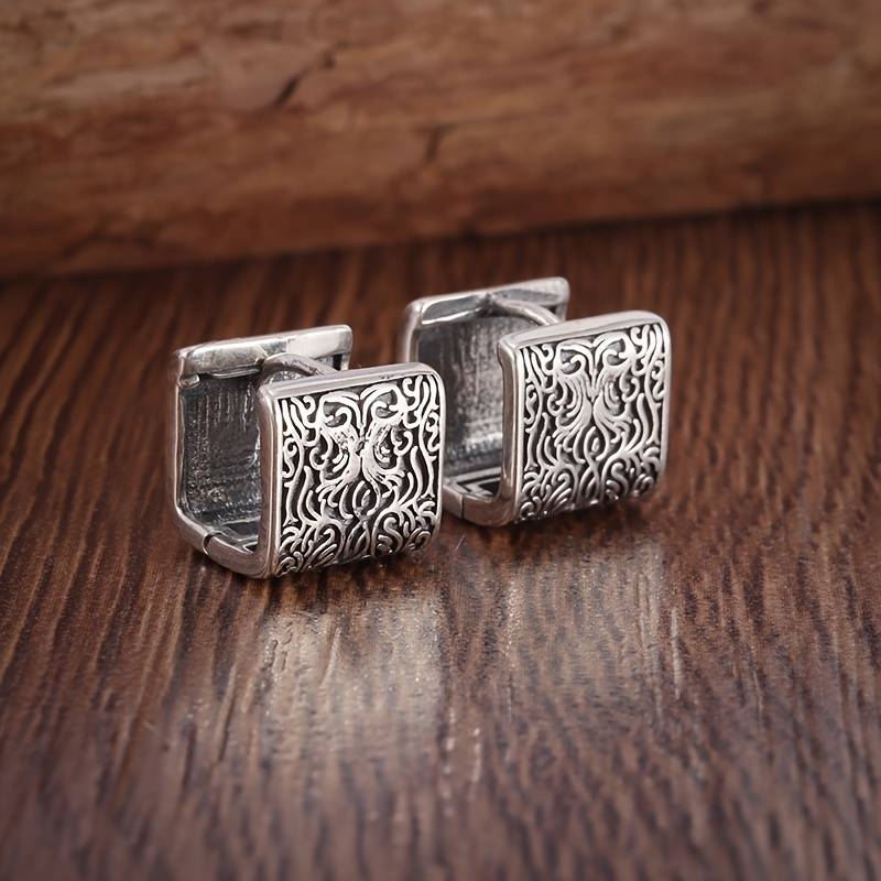 Beautiful Silver Earring with Unique Style