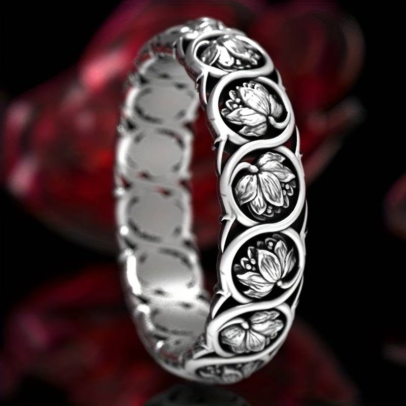 Elegant Silver Ring for Every Occasion
