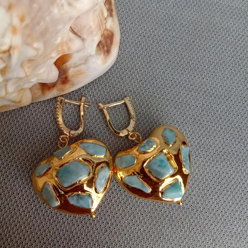 Elegant Gold Earring for Every Occasion