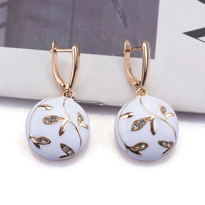 Stunning Gold Earring for Daily Wear