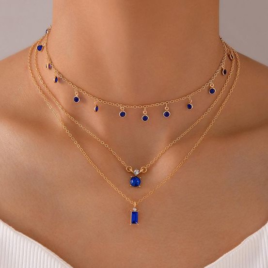 Classic Gold Necklace with Timeless Appeal