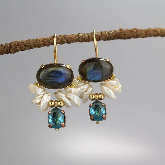 Beautiful Earring with Unique Style