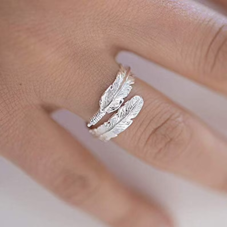 Elegant Silver Ring for Every Occasion