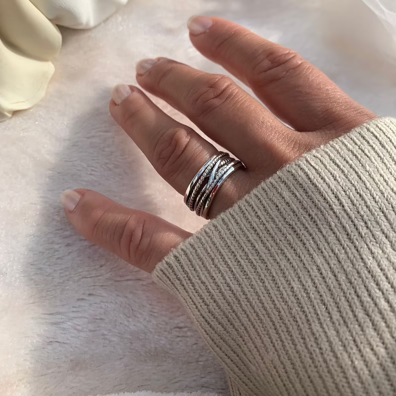 Romantic Silver Ring for Special Moments