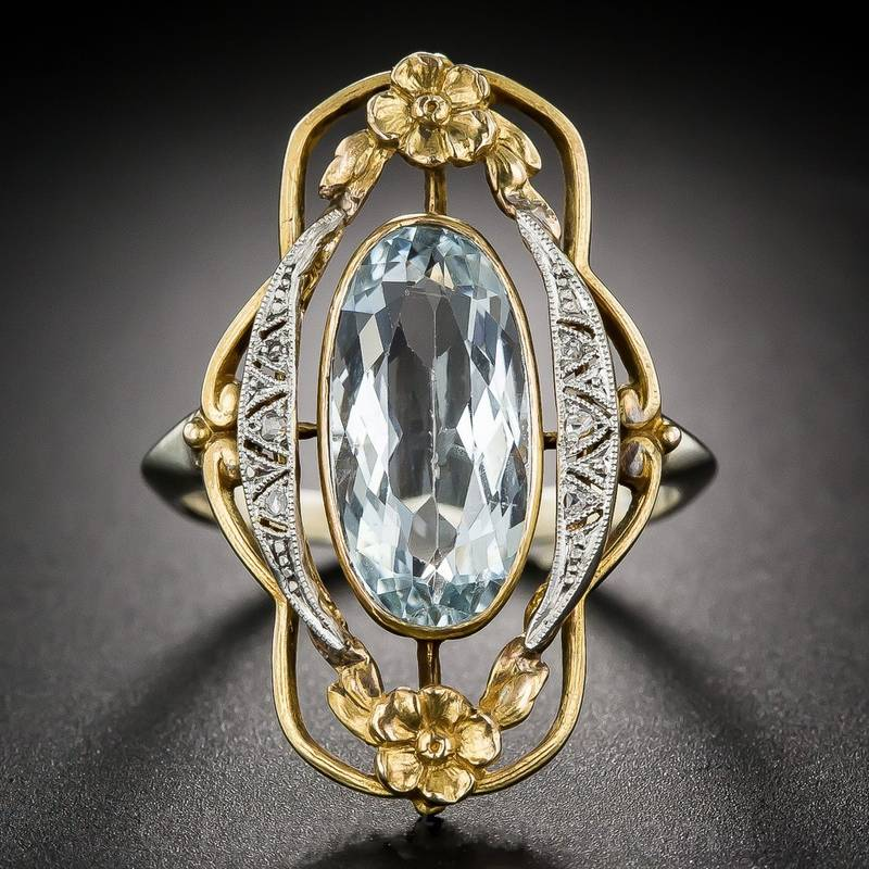 Stunning Gold Ring for Daily Wear