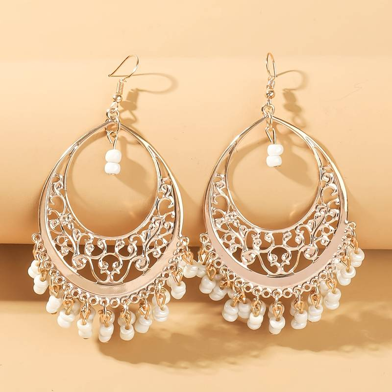 Charming Earring for Any Occasion
