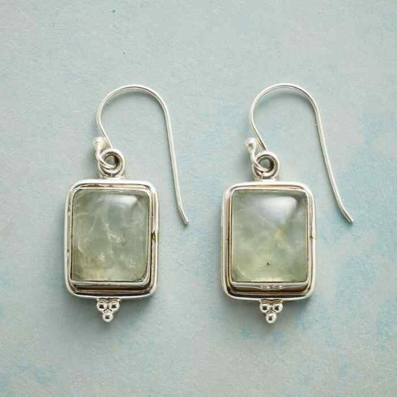 Beautiful Silver Earring with Unique Style