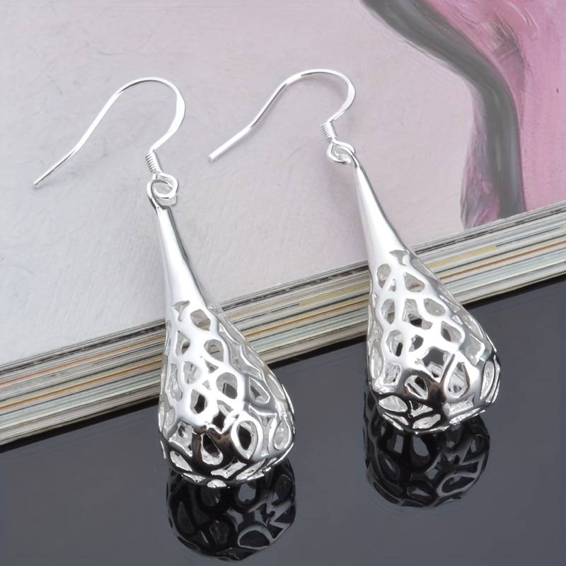 Elegant Silver Earring for Every Occasion