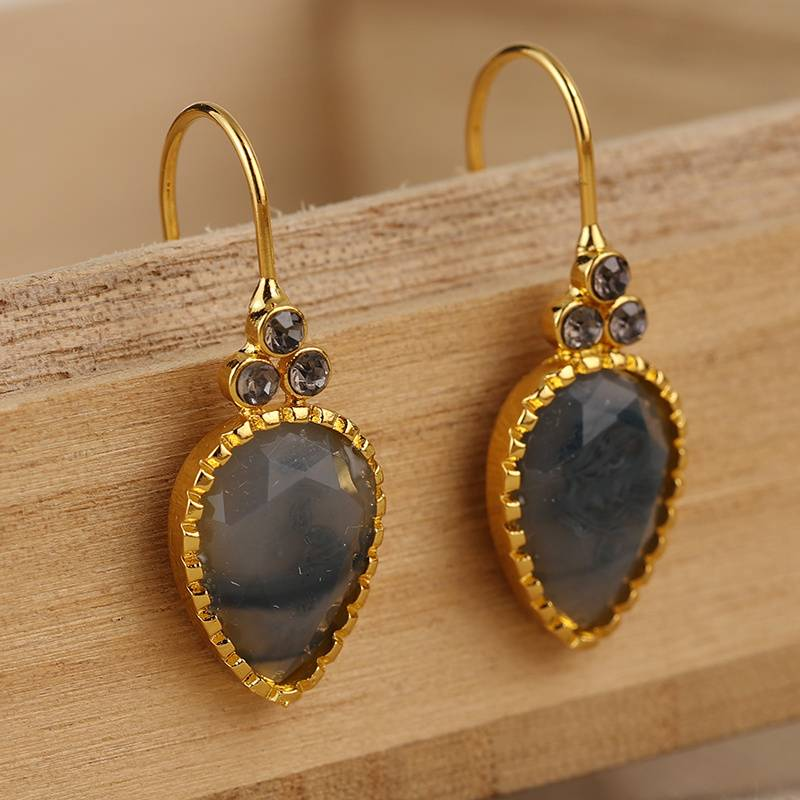 Delicate Artisan Gold Earring