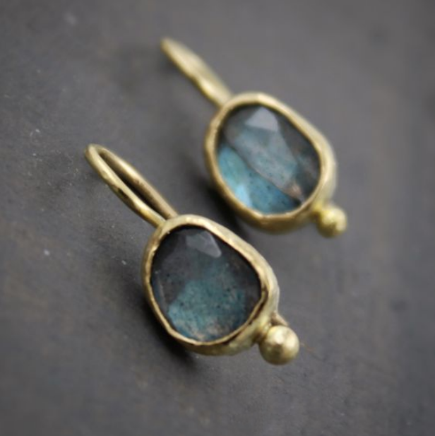 Vintage Handmade Gold Earring