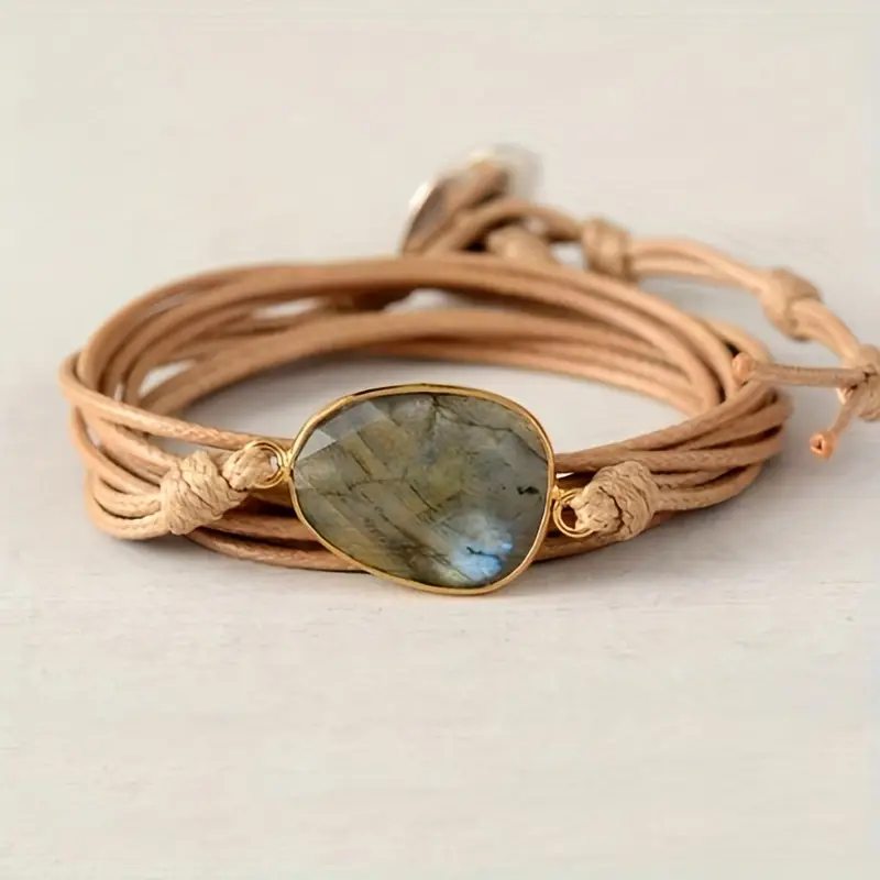 Beautiful Bracelet with Unique Style
