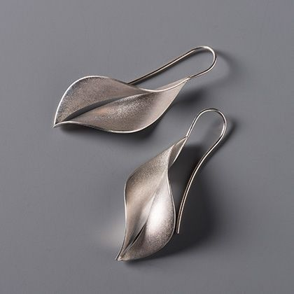 Elegant Silver Earring for Every Occasion