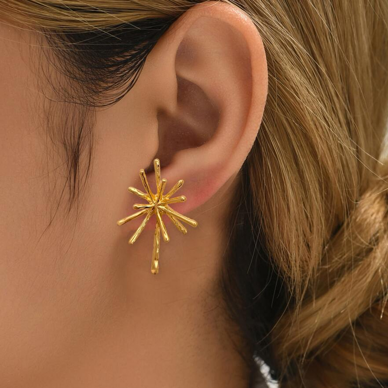Delicate Artisan Gold Earring