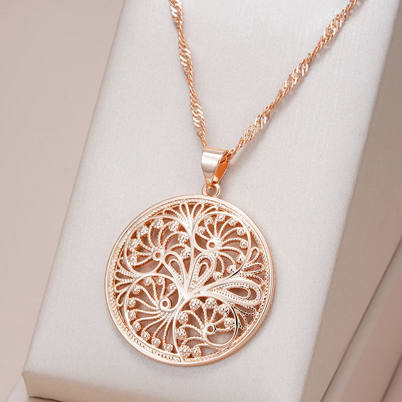 Romantic Necklace for Special Moments