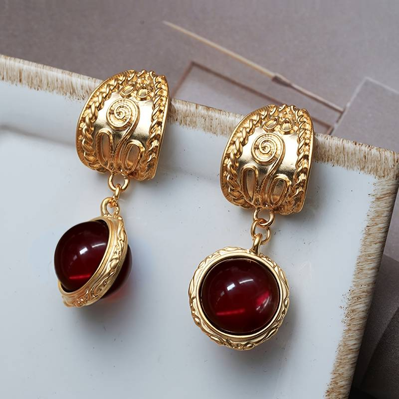 Vintage Handmade Gold Earring