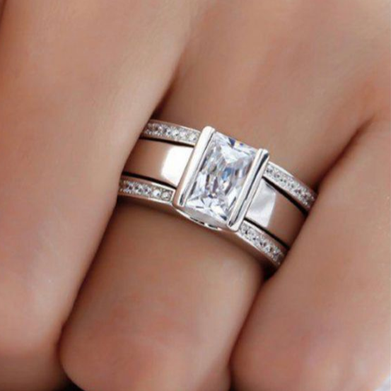 Beautiful Ring with Unique Style